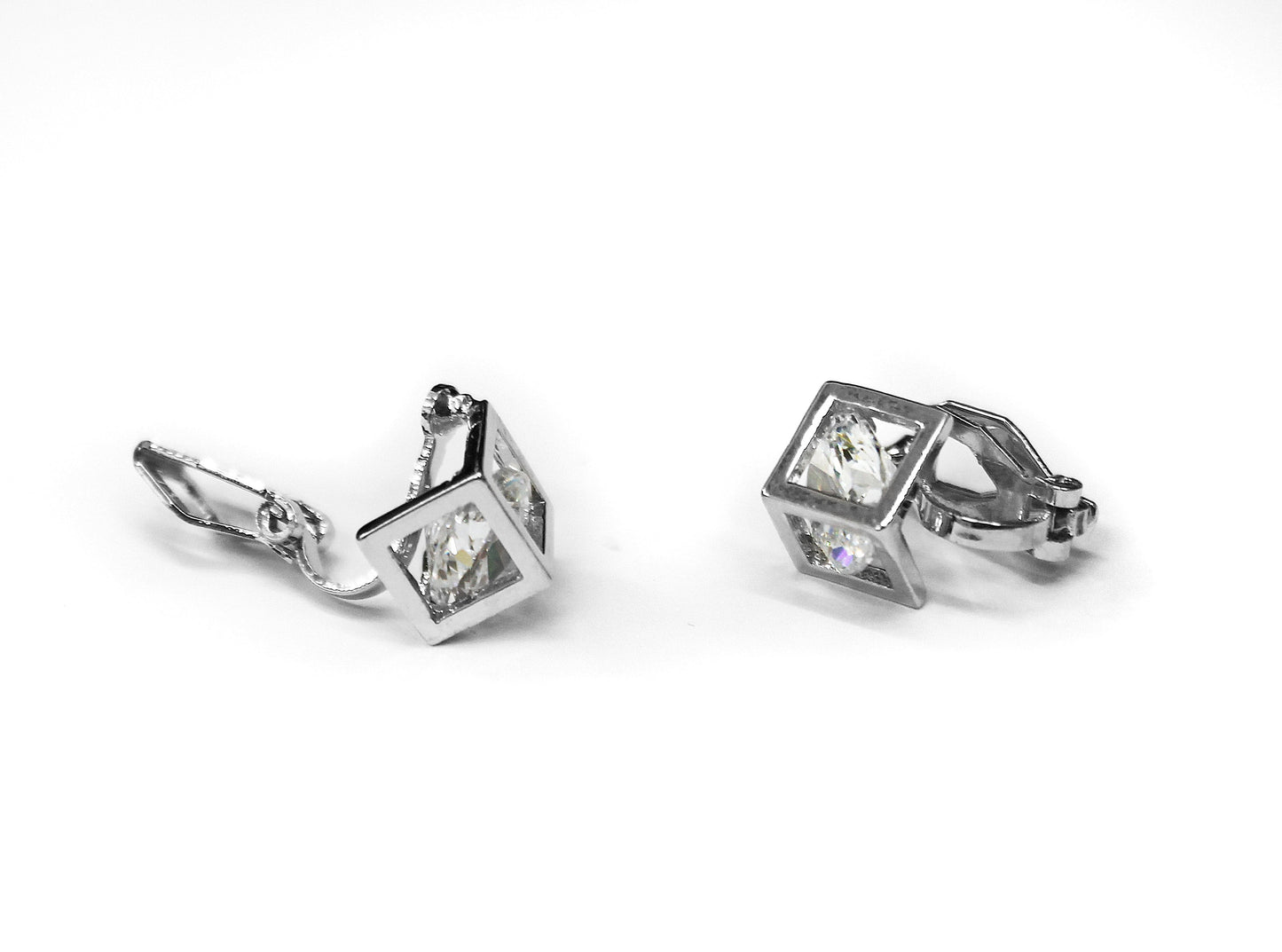 CLIP-ON Earrings Women's Silver Cube Shining Crystal Ladies