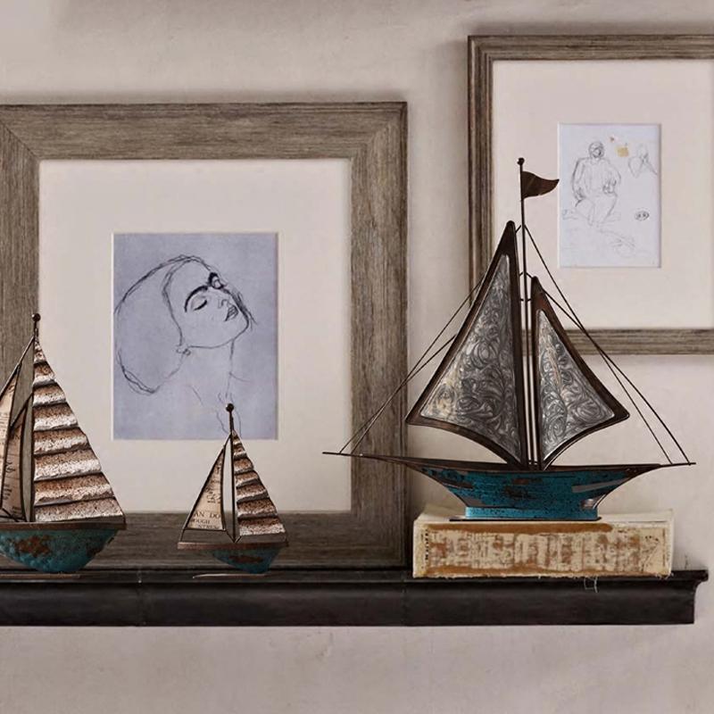 Decoration: A Set Of Three Sailboats