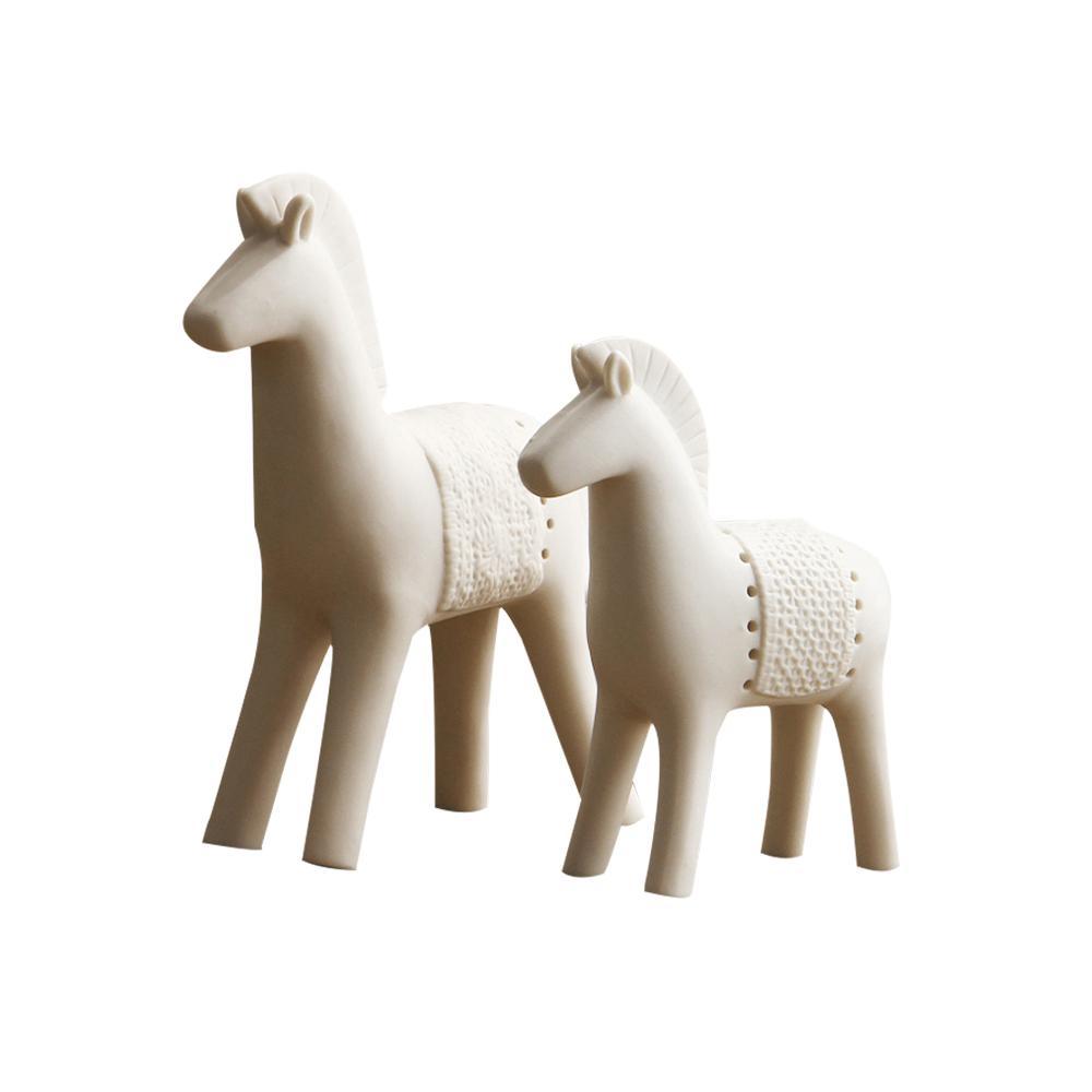 Decoration: Horses/ Goats
