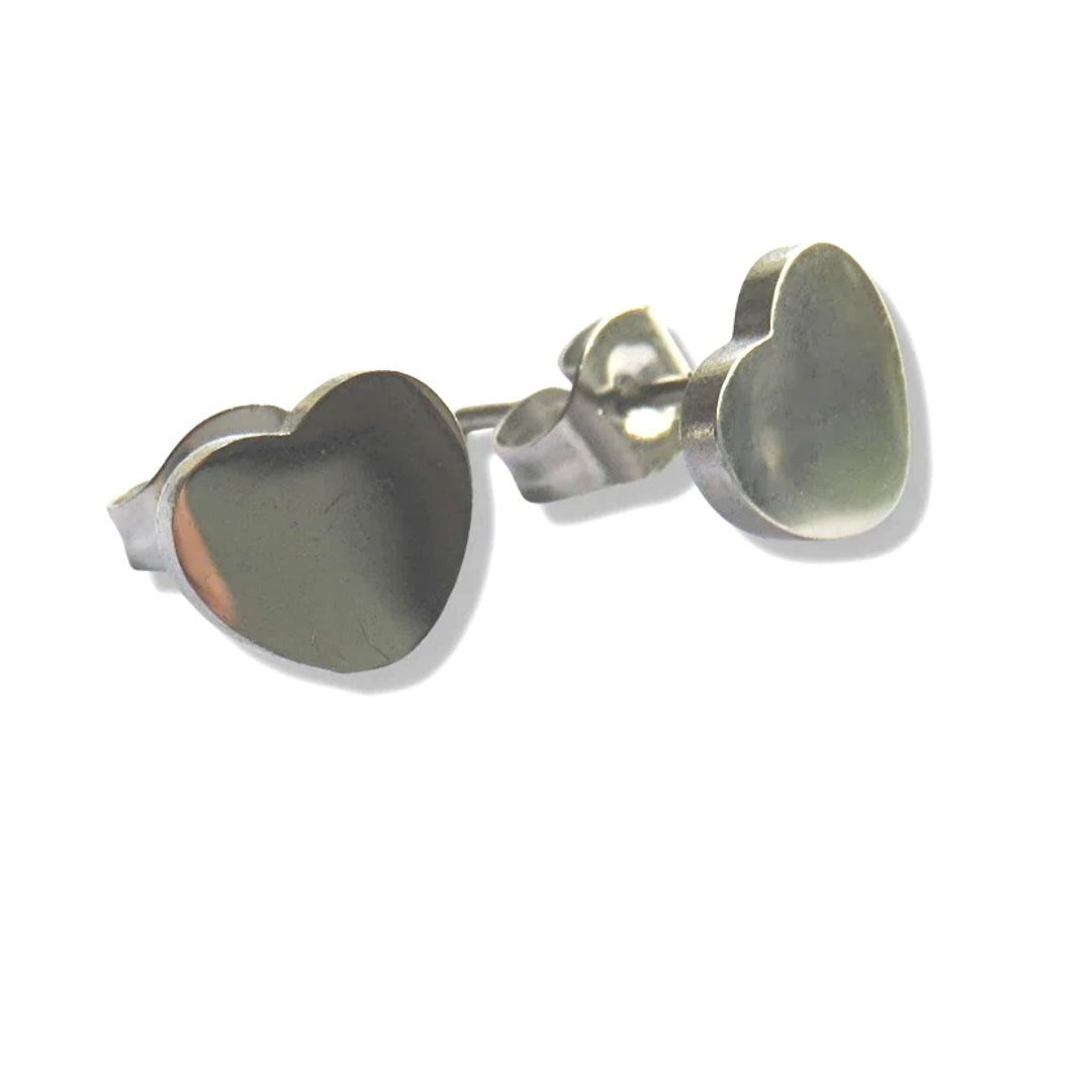 Heart Earrings on Funny Gift Card for Mum