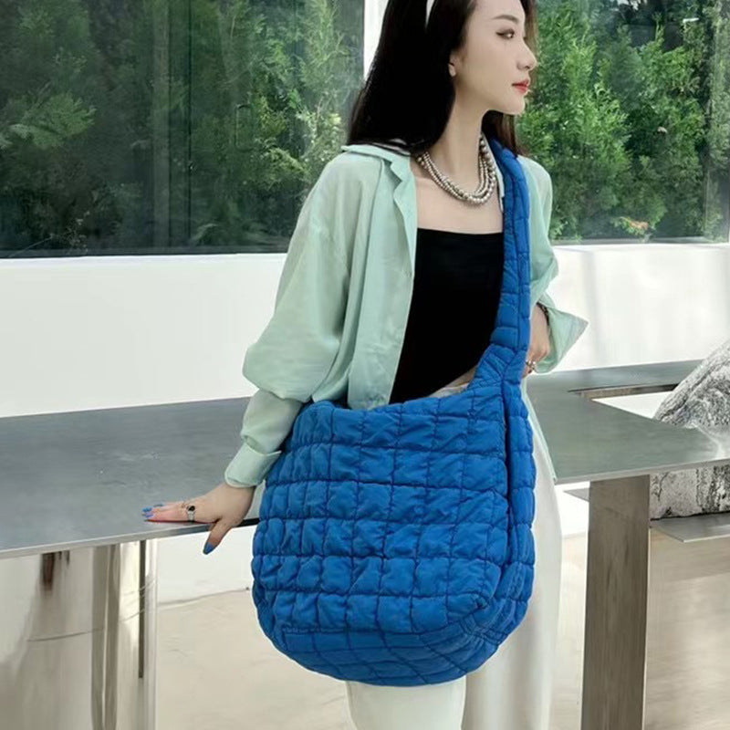 Women's Large-capacity Rhombus Pleated Diagonal Bag