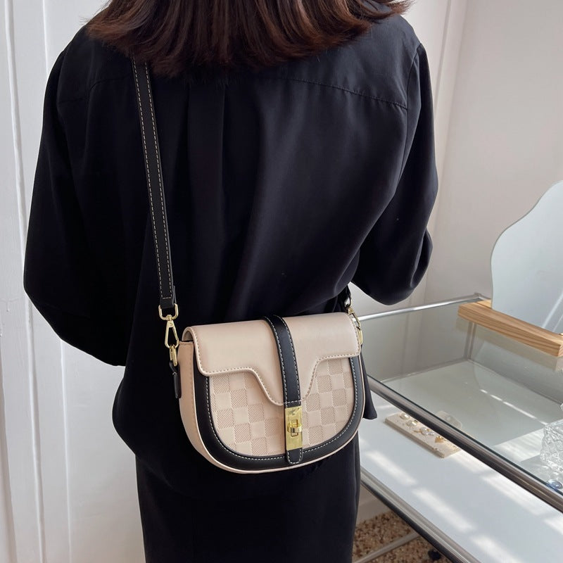 Women's Niche Messenger Saddle Bag