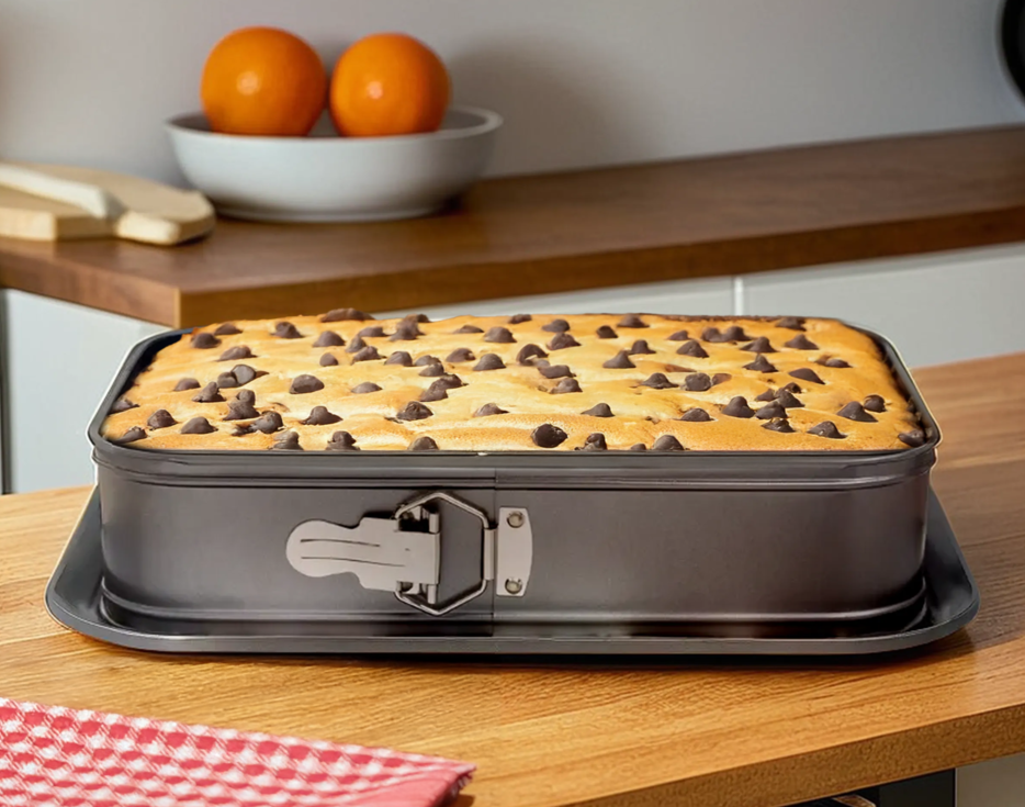 From Scratch Non Stick Rectangular Cake Tin