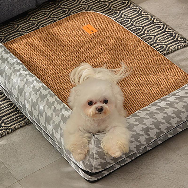 Tacchini Pet Bed, Dog Bed, Cat Bed