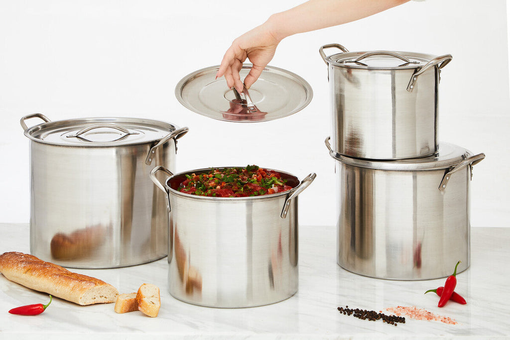 Set Of 4 Stock Pots with Lids | Crosse