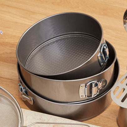 Mari Set Of 3 Spring Form Round Cake Tins