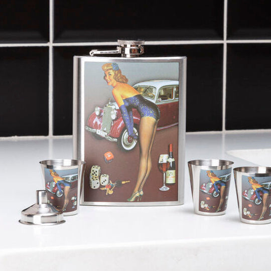 Pinup Hip 8Oz 4 Cups Flask Set