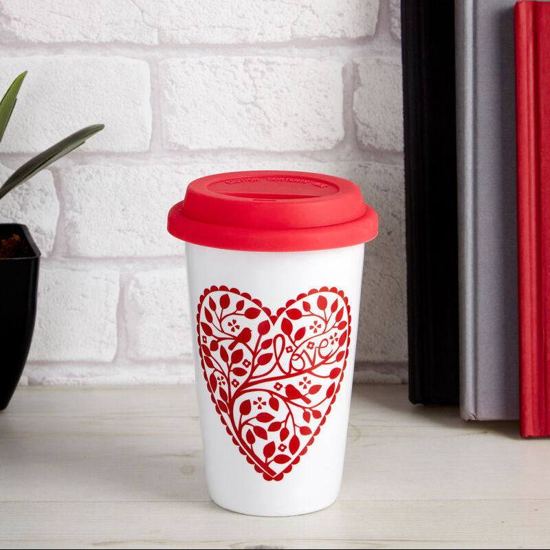 Taza Heart Design Ceramic Reusable Mug with Silicone Lid