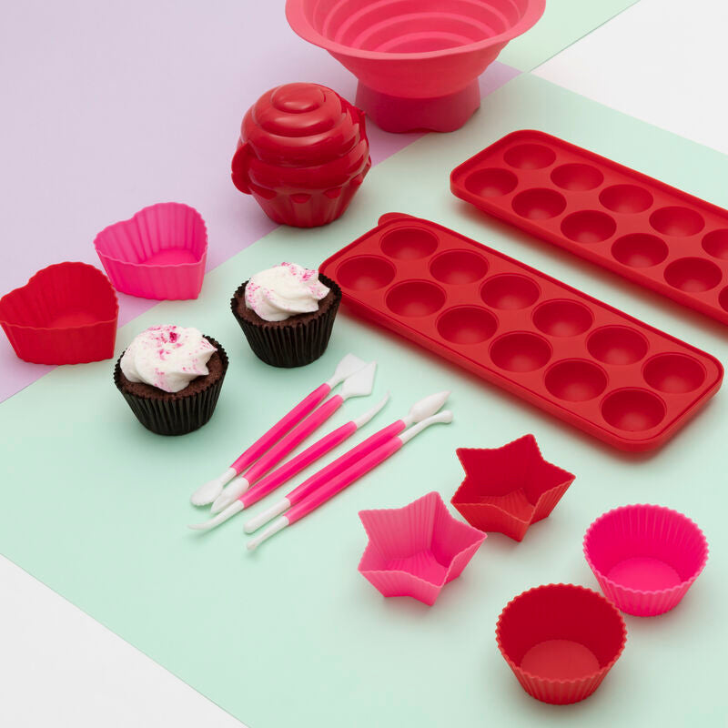 Hallie Set Of Four Non Stick Star Silicone Moulds