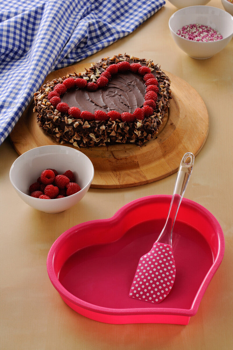Hallie Heart Silicone Mould and Spatula Baking Set