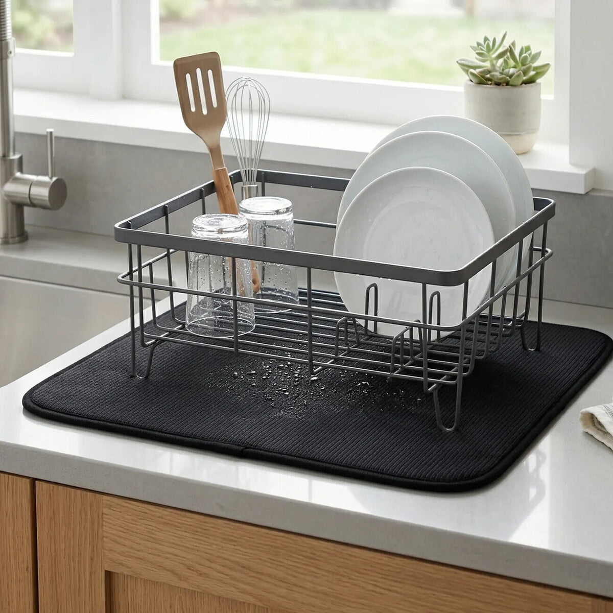 Dish Drying Black Mat | Sinkside
