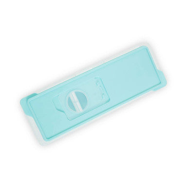 Arctic Green Plastic Ice Cube Tray with Lid Makes 12 Cubes
