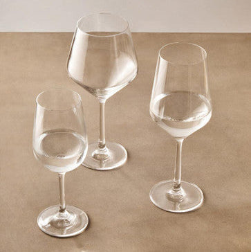 Ada Crystal Set of 4 Wine Glasses 540ml