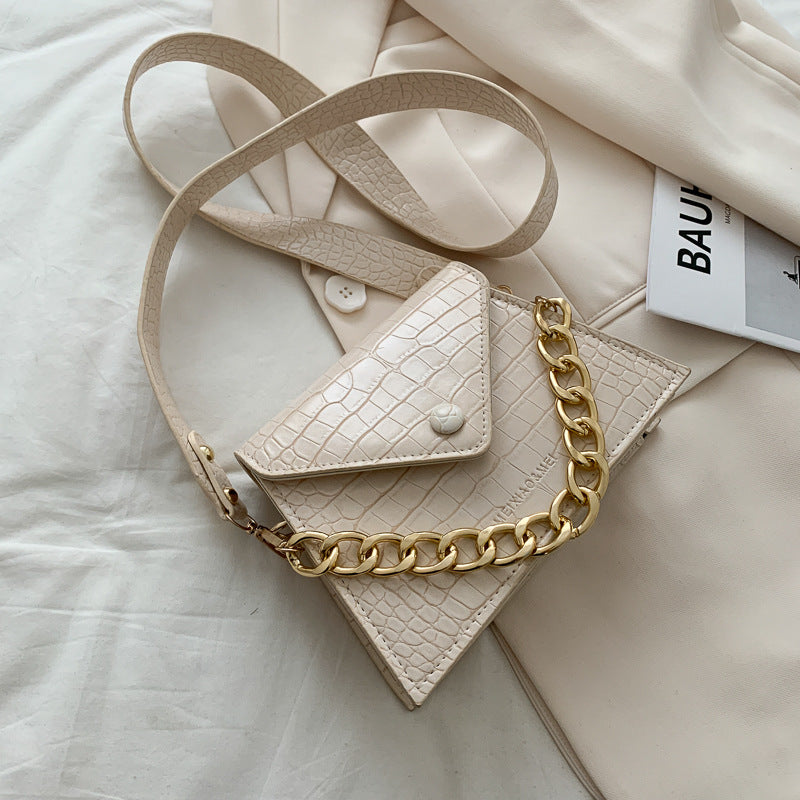 The New Trendy All-match Single Shoulder Messenger Bag Solid Color Texture Chain Small Square