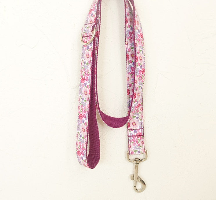 Purple flower dog leash