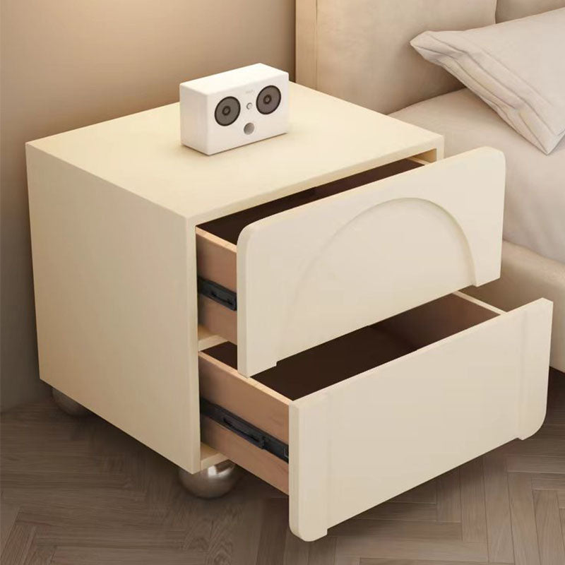 Niomi Bedside Table, Cream