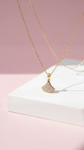 Shell Crystal Pendant Necklace