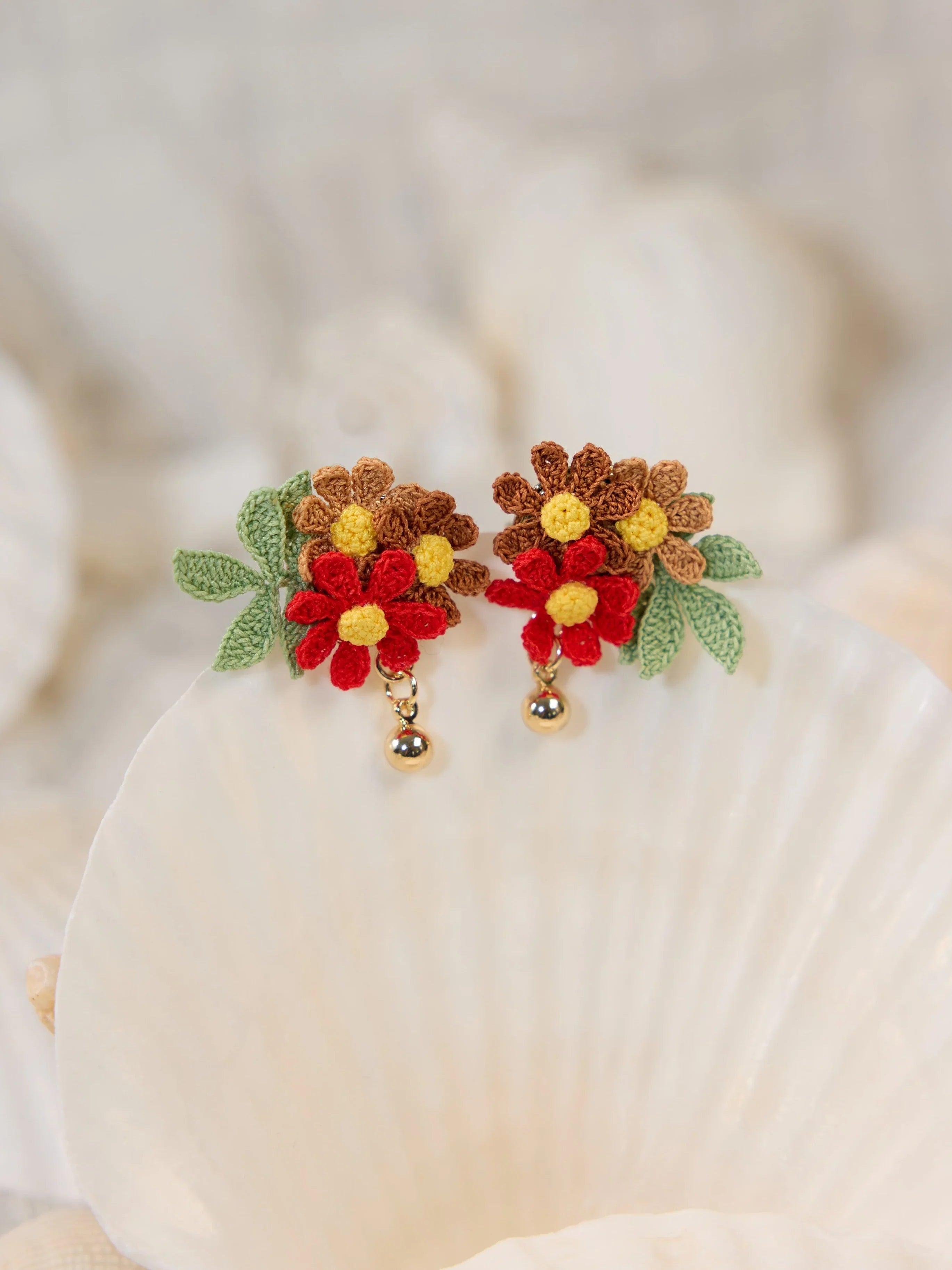 Bloom Burst Micro Earrings