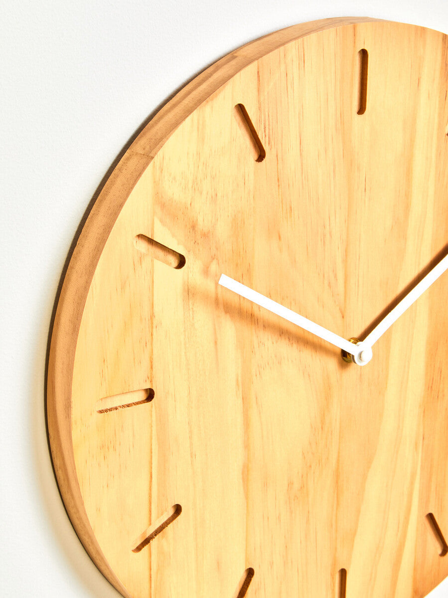 35cm Dia Natural Finish Oak Wood Wall Clock | Vitus