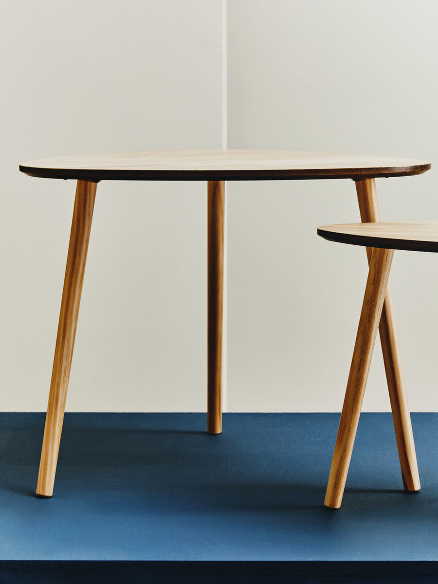 Set of 2 Natural Wooden Nesting Side Tables with Tripod Legs and Rounded Triangle Tops, Rostok