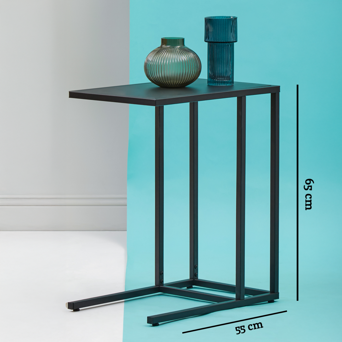 Acero Black Metal C-Shaped Side Table
