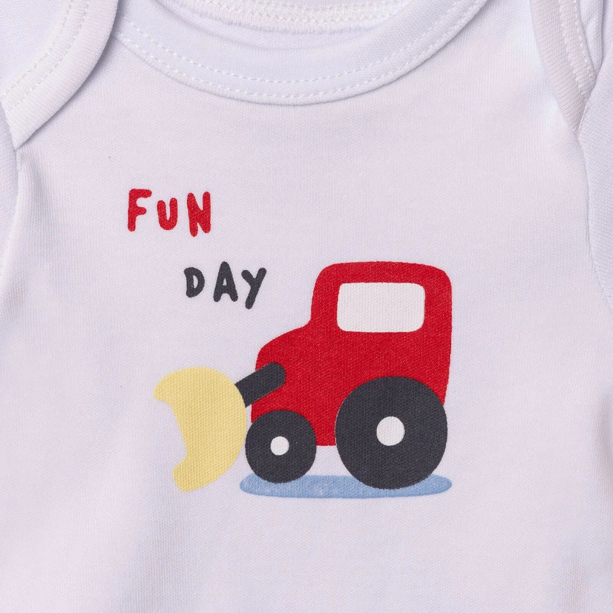 HelloBaby Car Print Baby Bodysuit, Hat & Sleepsuit Set (Newborn to 3-6 Months)