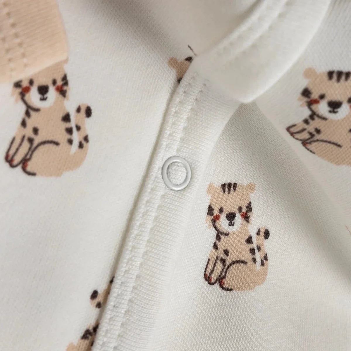 HelloBaby "Roar" Slogan Baby Bodysuit, Hat & Sleepsuit Set (Newborn to 3-6 Months)