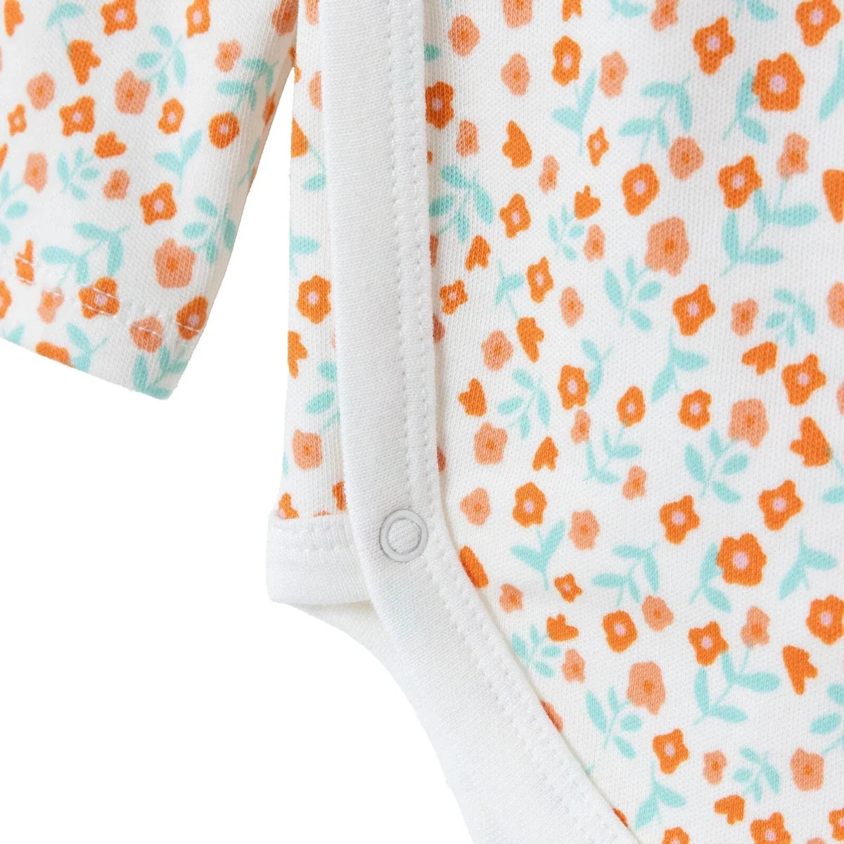 HelloBaby 2 Pack Animal Print Long Sleeve Interlock Baby Bodysuits (Newborn to 6-9 Months)