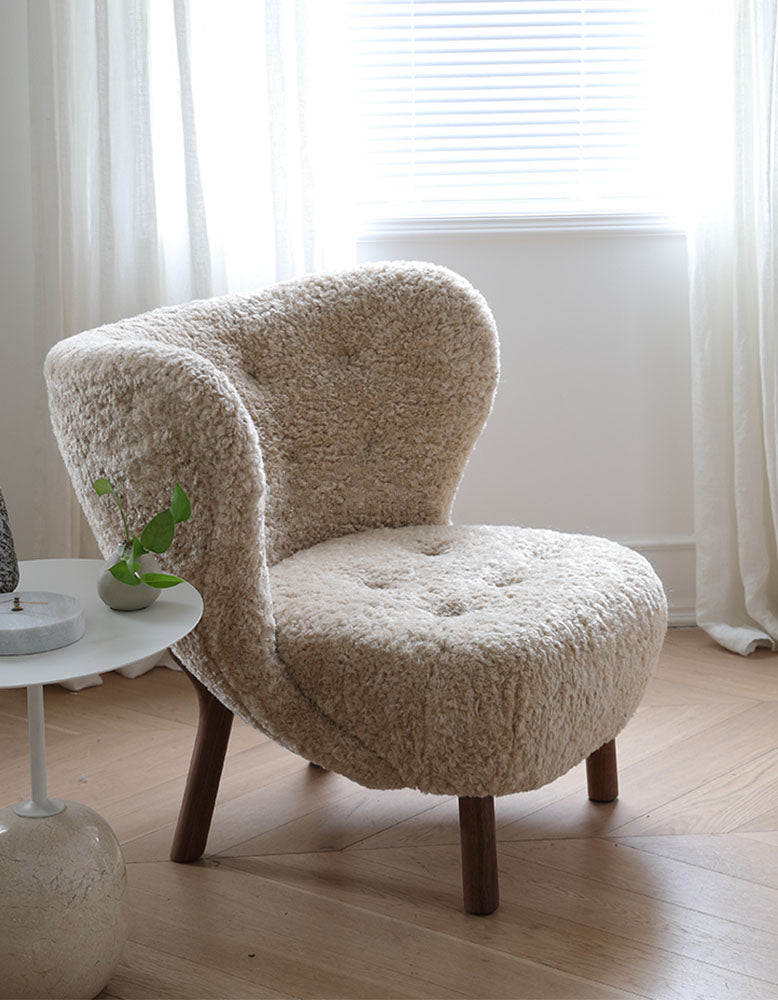 Fitz Armchair, Long Hair