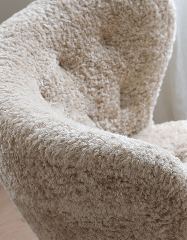 Fitz Armchair, Long Hair
