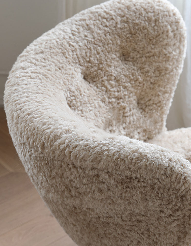 Fitz Armchair, Long Hair