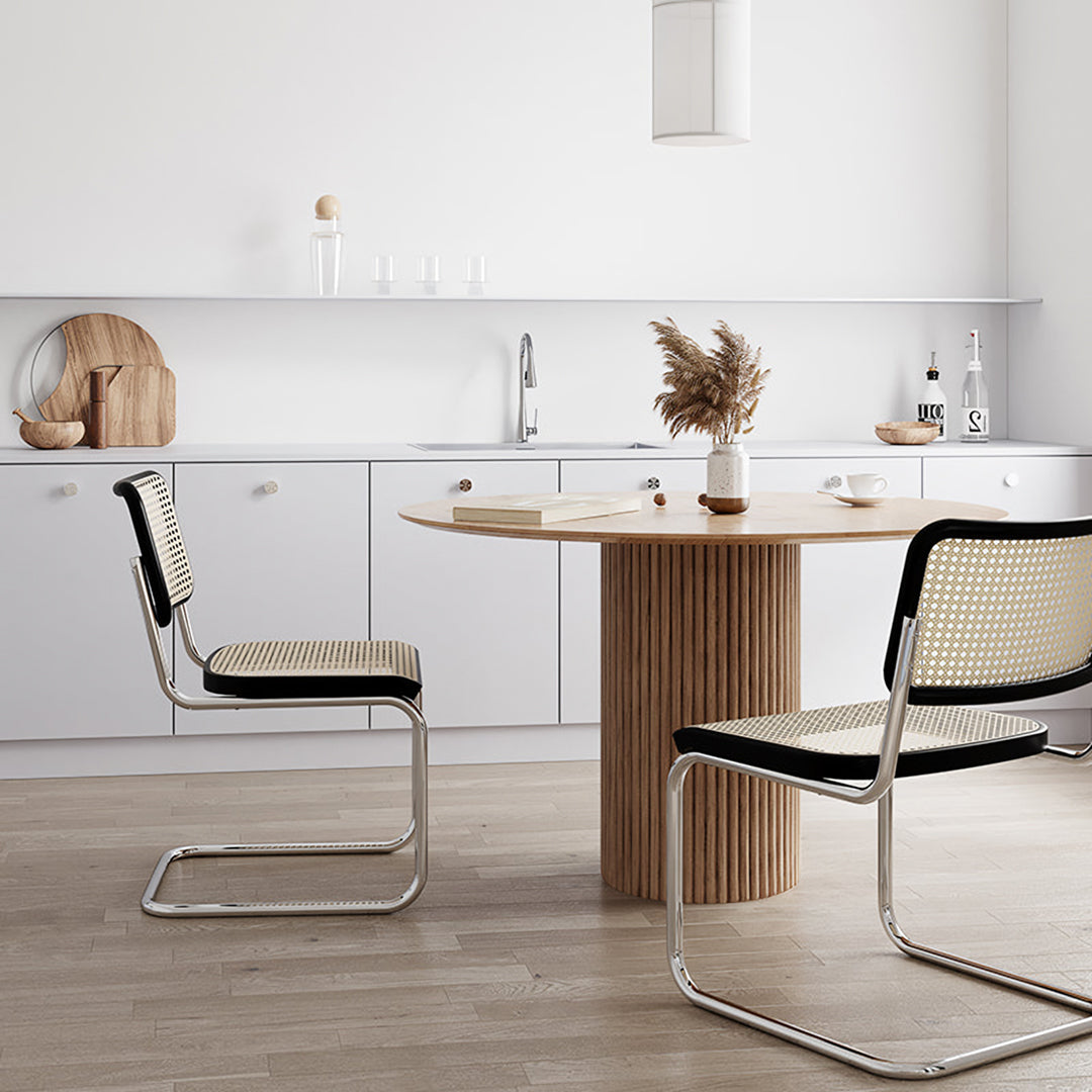 Ivar Round Dining Table, Oak Or Walnut