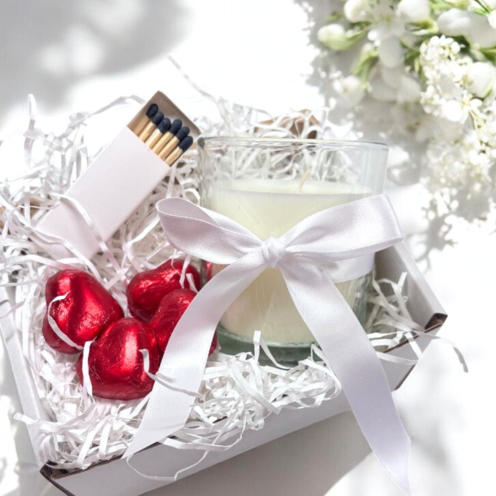 White Ribbon Candle Gift Set White Ribbon | Keepsake for Friend, Family