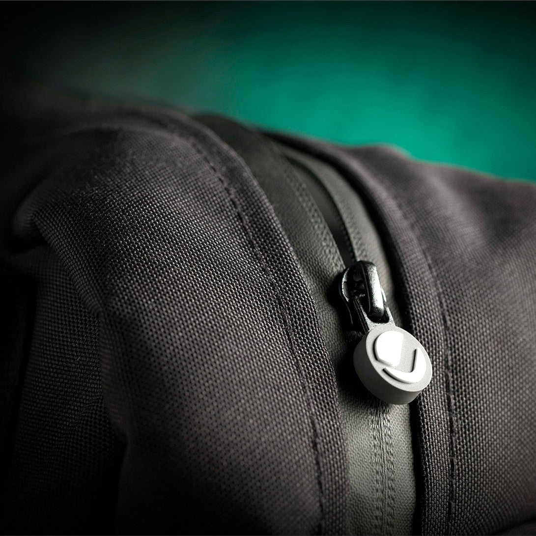 Jané Limited Edition Crosslight Pro Carbon 3in1 Travel System with Lightweight Carbon Fibre Chassis