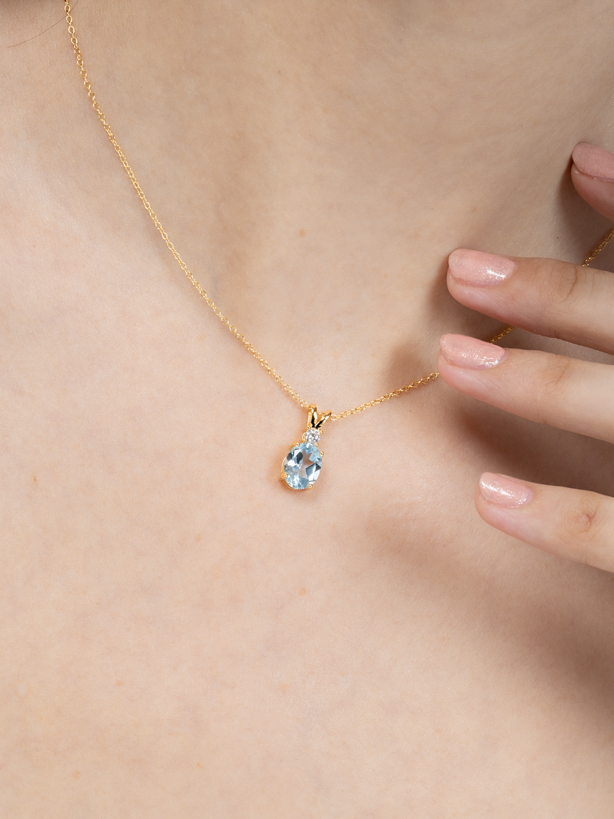 Blue Topaz Pendant Necklace in 18k Gold Vermeil