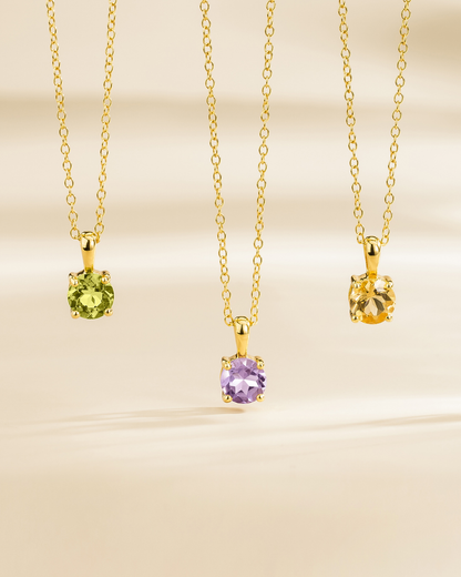 Peridot Solitaire Pendant Necklace in 18k Gold Vermeil