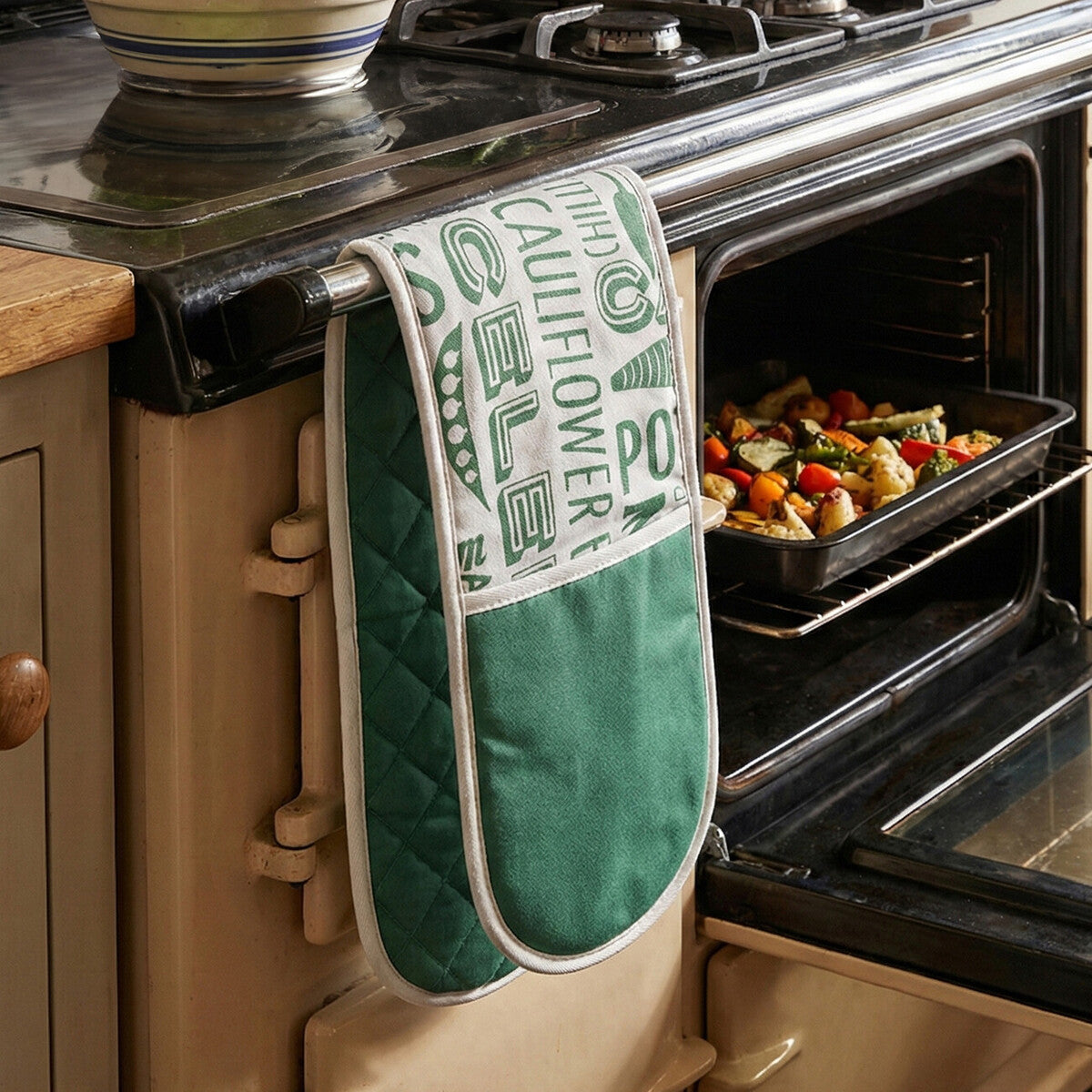 Porter Green Double Oven Glove