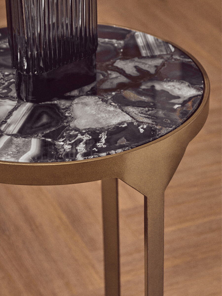 Round Polished Blue Agate Side Table with Gold Intersecting Legs, Vizzini