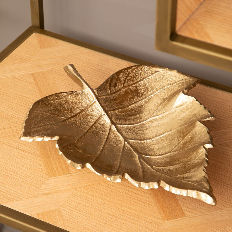 Prato Gold Finish Leaf Dish