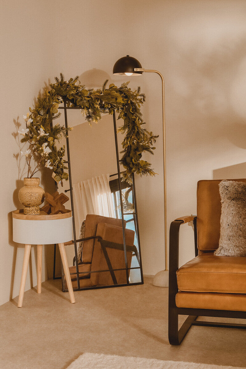 Yakira Small Ceramic Vase