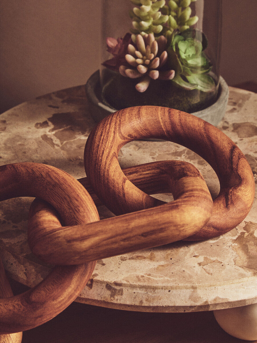 Cato Brown Wood Five Link Table Decor Chain