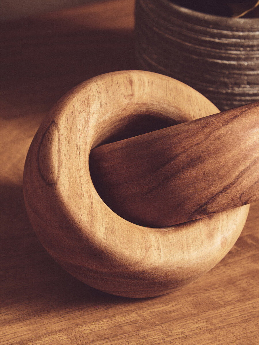 Cato Natural Wood Large Knot Decor