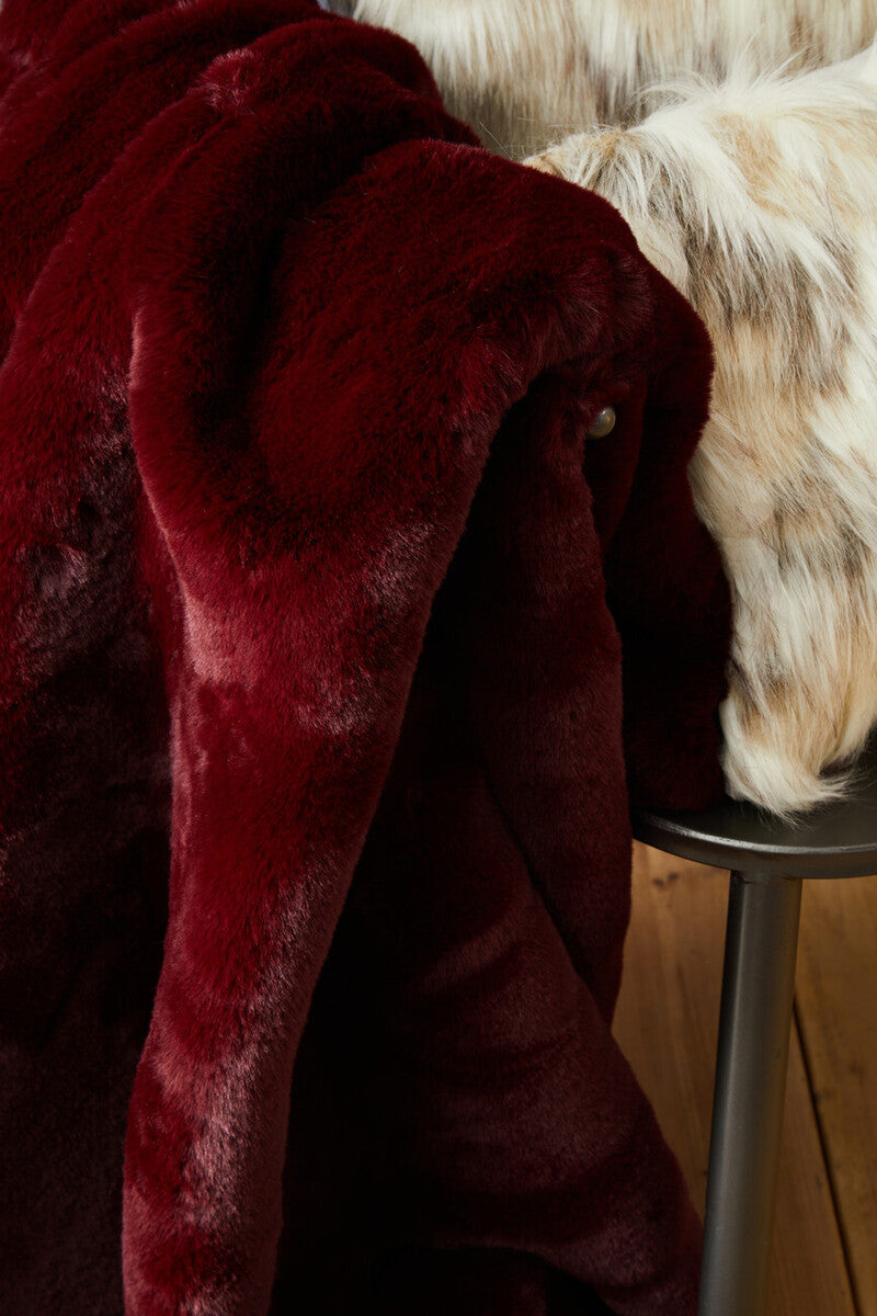 Bosie Lamina Red Wine Faux Fur Throw