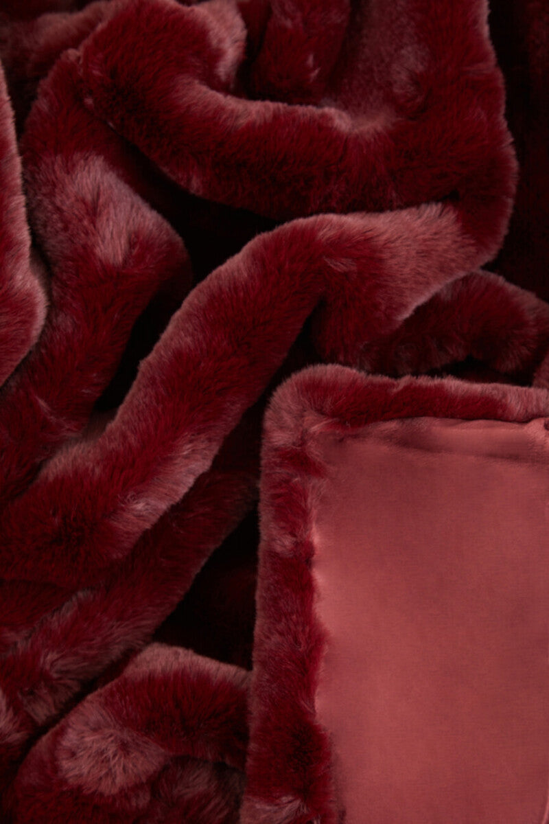 Bosie Lamina Red Wine Faux Fur Throw