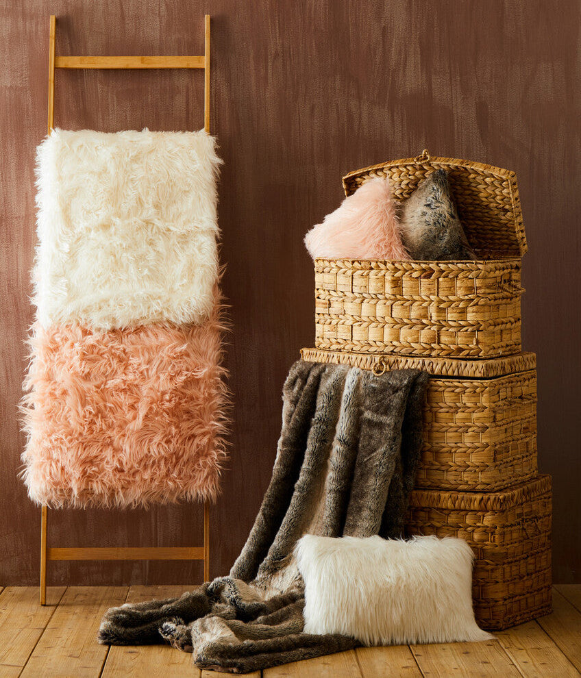 Bosie Lamina Pink Faux Fur Throw