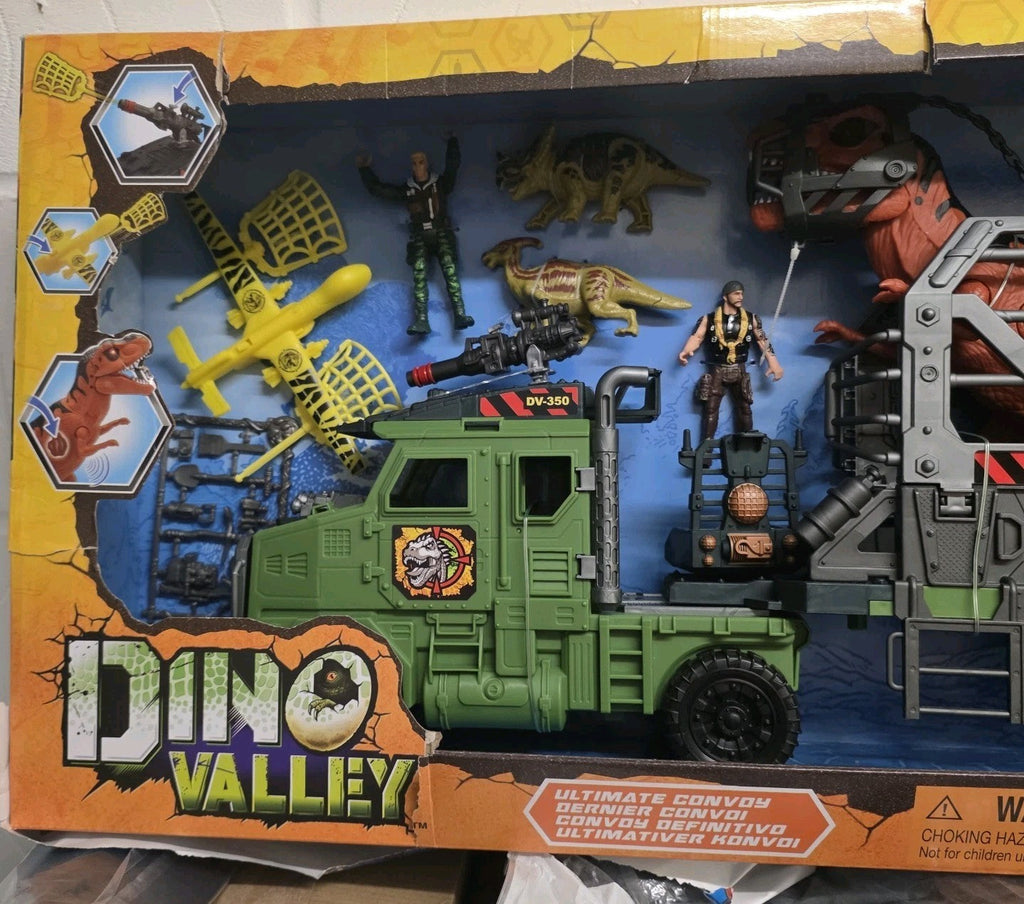 Dino Valley Light & Sounds Ultimate Convoy Playset