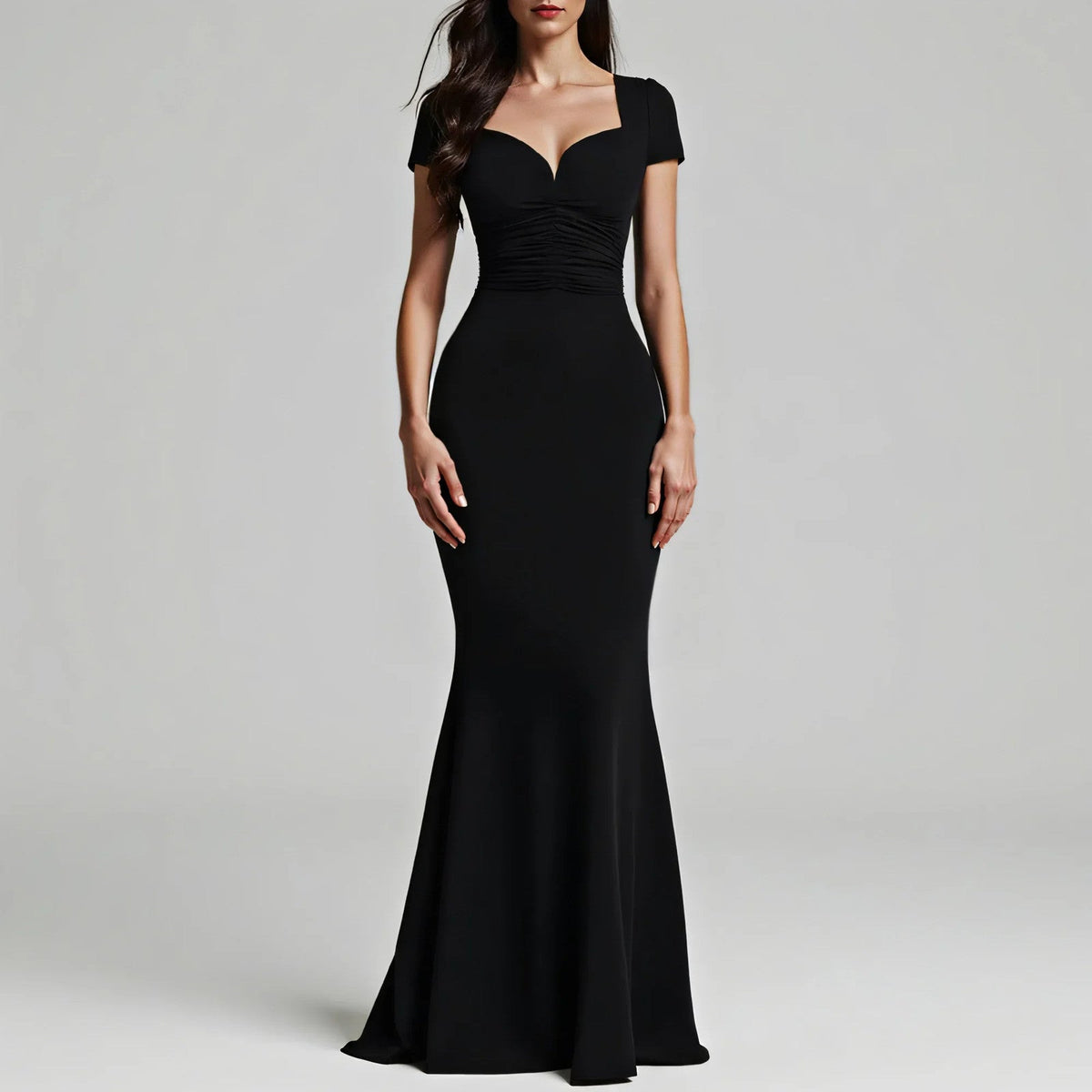 Sweetheart Neck Mermaid Maxi Dress | Short Sleeve | Solid Colour | All Season
