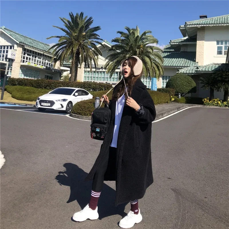 Women's Lamb Fur Coat Warm Autumn Winter Outerwear Jacket