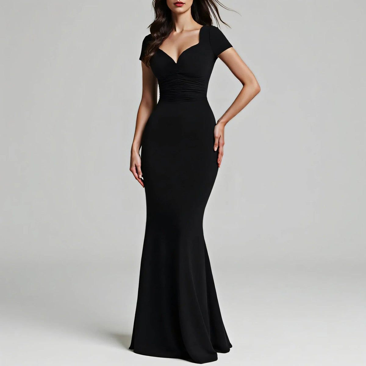 Sweetheart Neck Mermaid Maxi Dress | Short Sleeve | Solid Colour | All Season