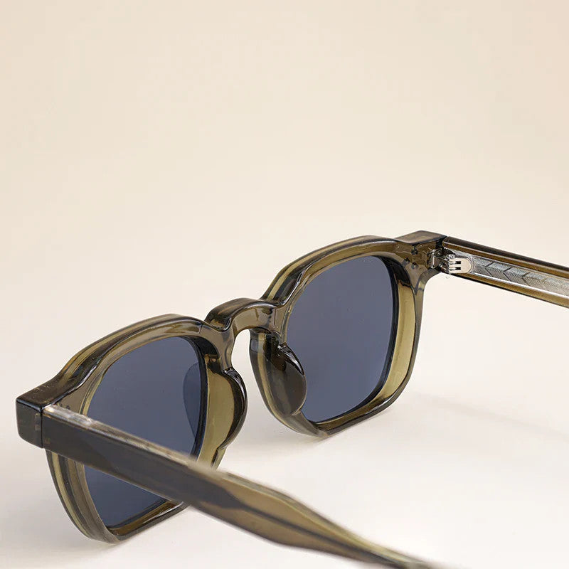 Retro Punk Men Sunglasses Small Frame Square Personalized Design Sun Glasses